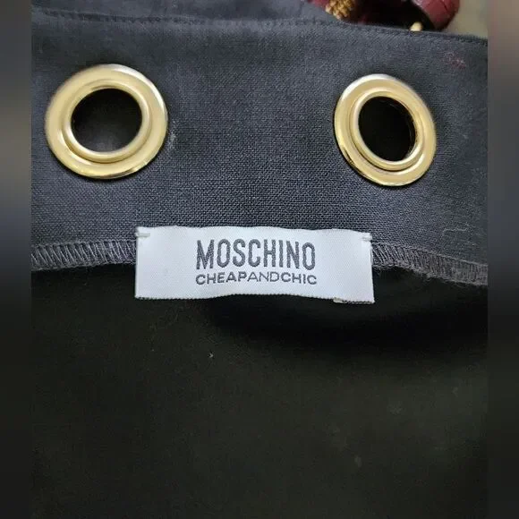 Moschino   - Picture 13 of 16